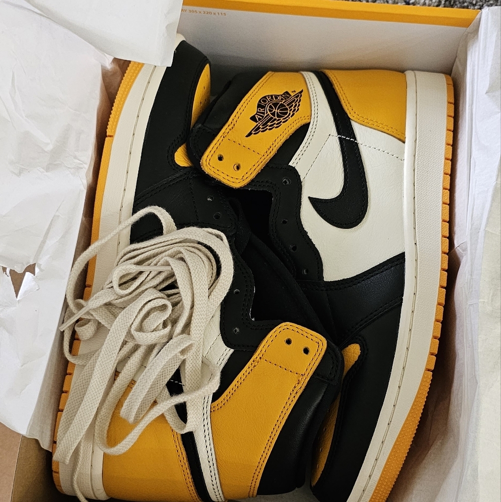 Air Jordan 1 Taxi Unisex